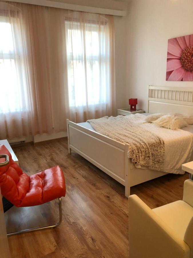 Apartmany Galeta การ์โลวีวารี ภายนอก รูปภาพ