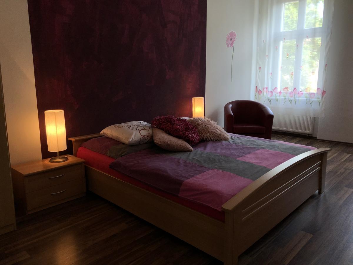 Apartmany Galeta การ์โลวีวารี ภายนอก รูปภาพ