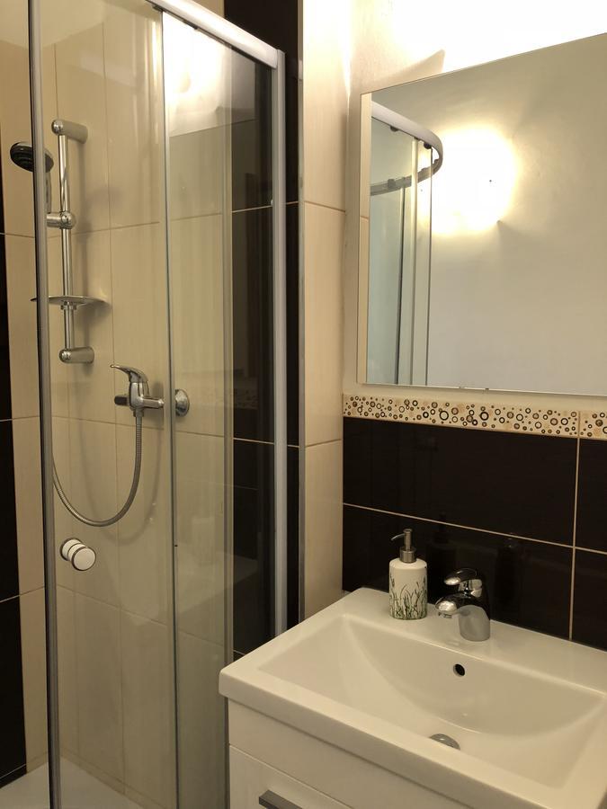 Apartmany Galeta การ์โลวีวารี ภายนอก รูปภาพ